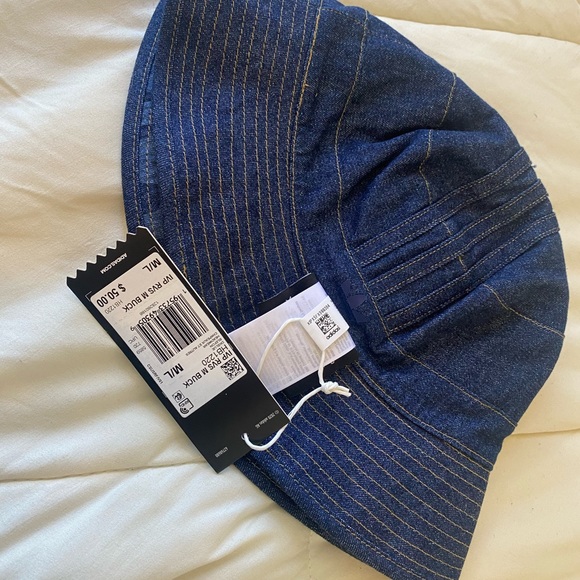 ADIDAS ADIDAS X IVY PARK REVERSIBLE BUCKET DENIM HAT NWT - Picture 5 of 6